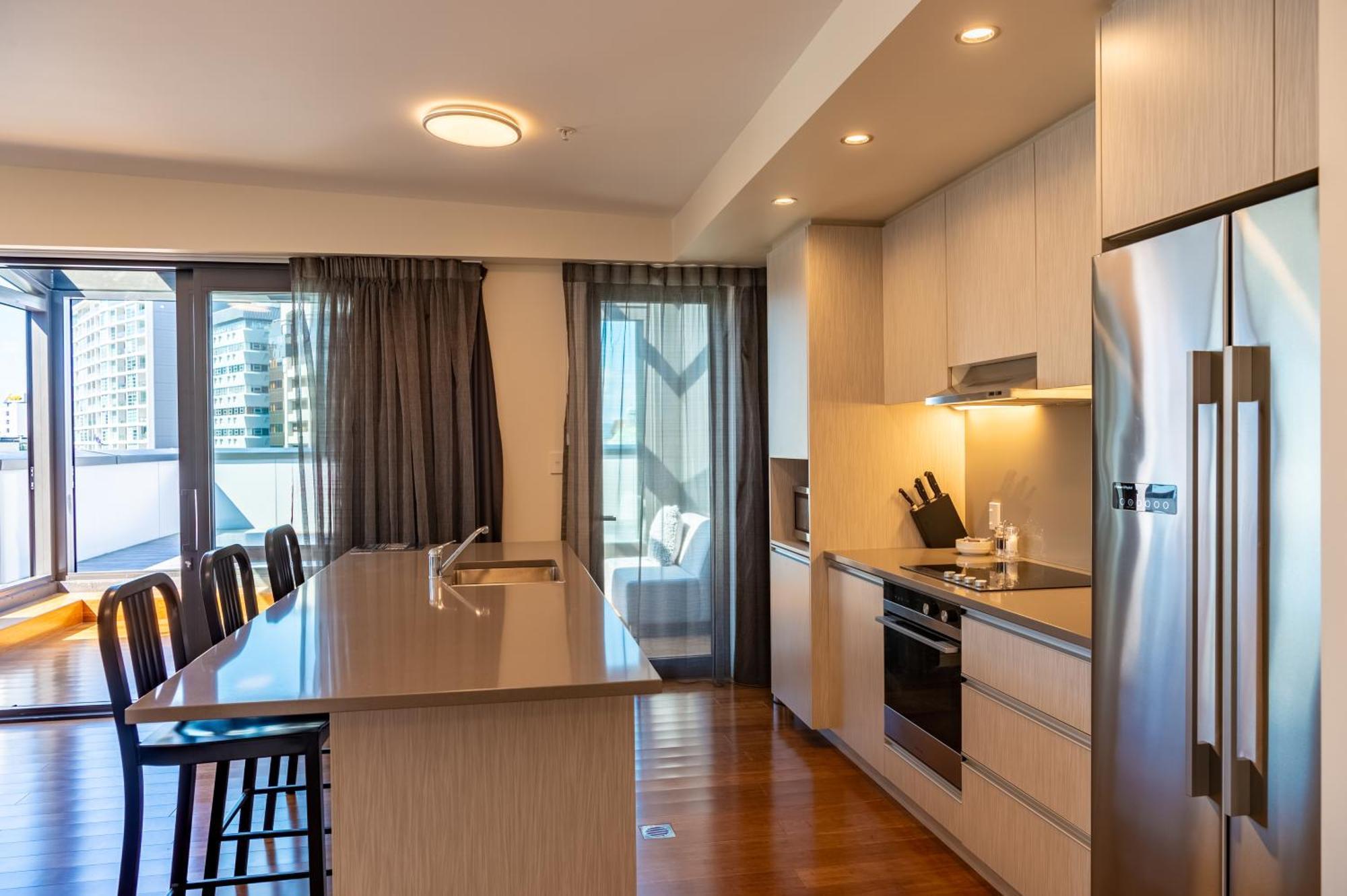 Boulcott Suites Wellington Luaran gambar A kitchen in a typical apartment