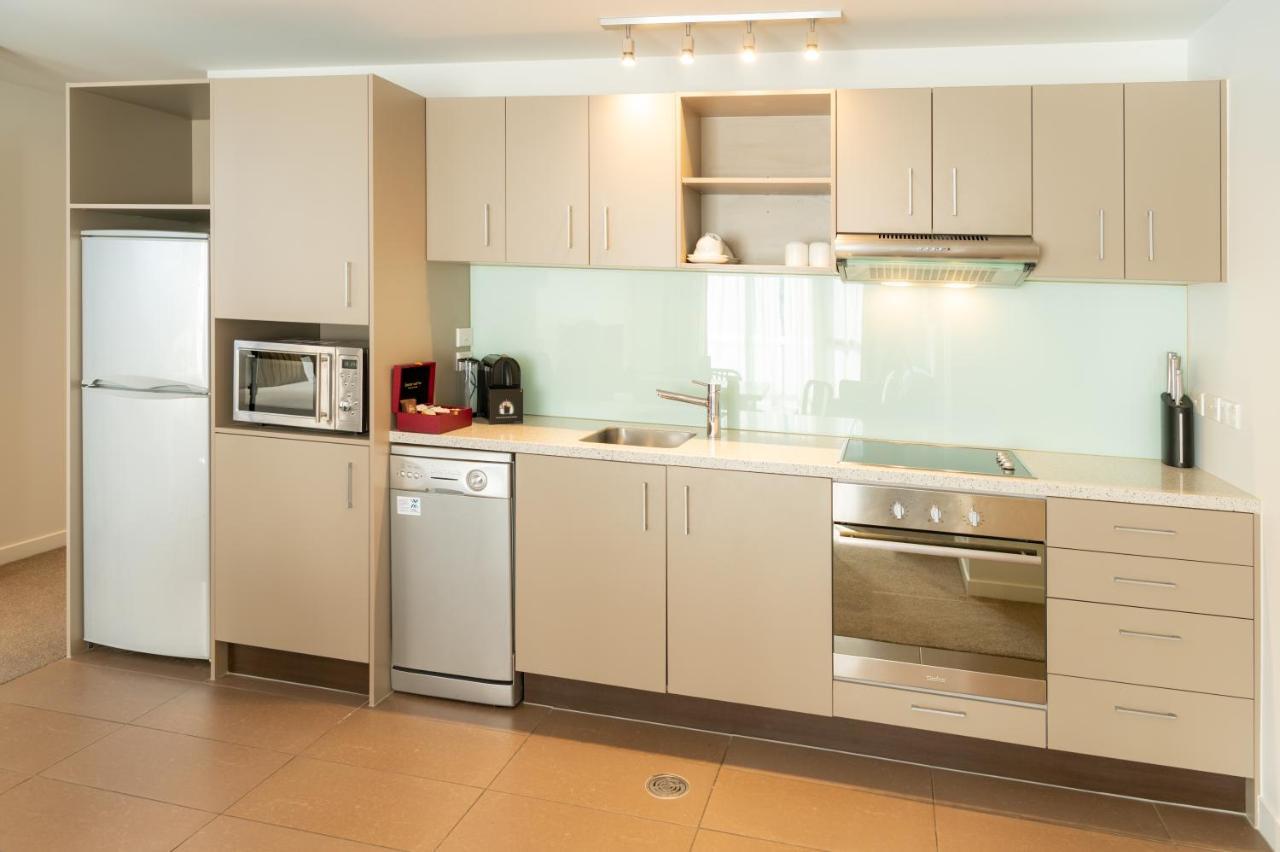 Boulcott Suites Wellington Luaran gambar A typical kitchen